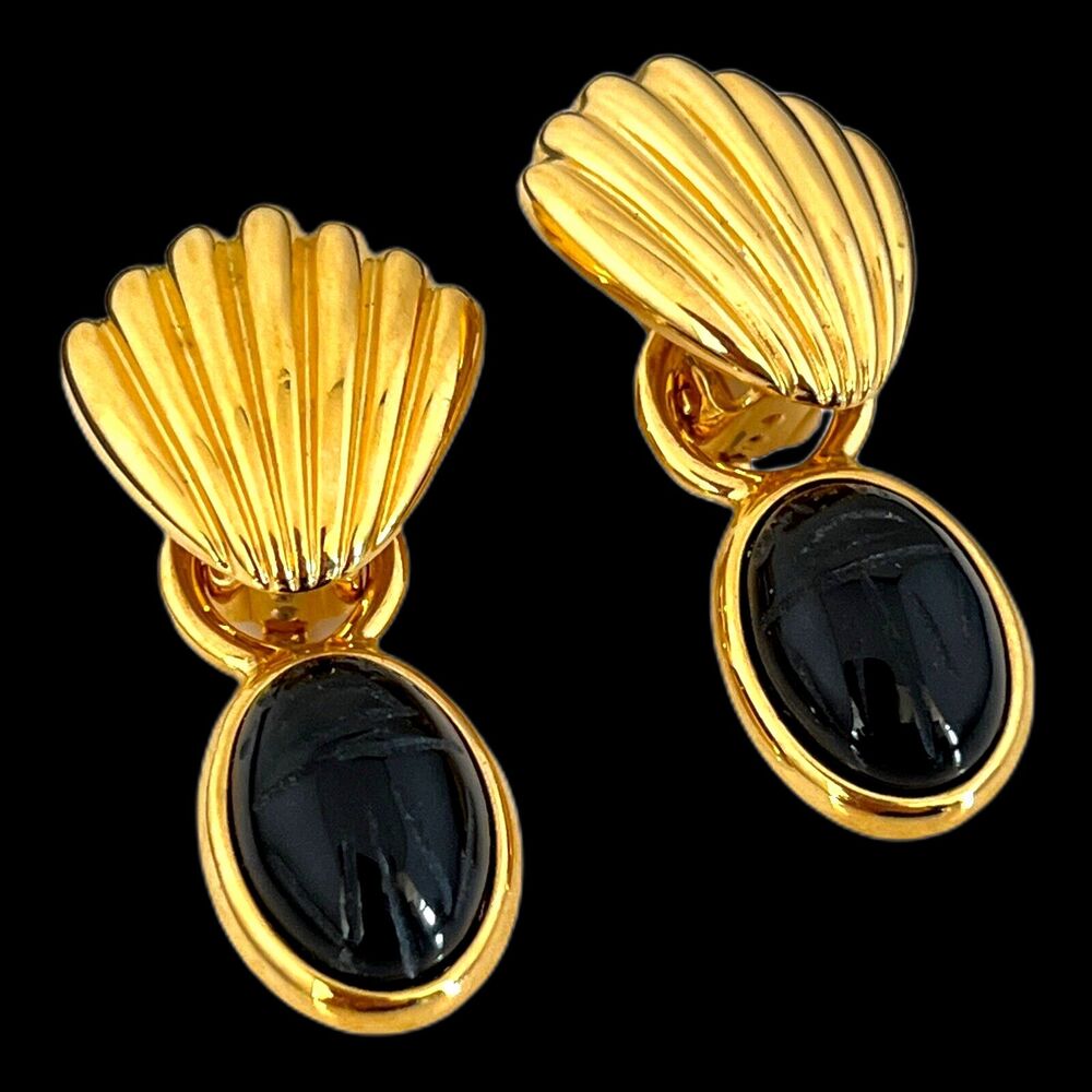 Vintage 1980s Gold Tone Shell Clip Earrings Scarab Charm Egyptian Revival - 2A